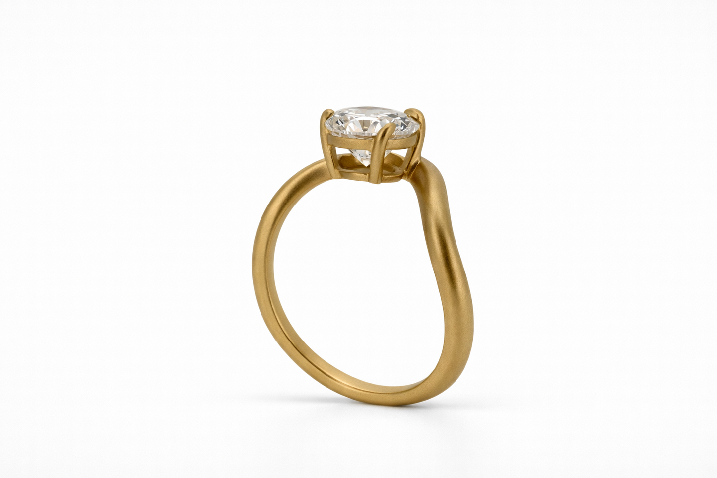 DISCORDIA Ring