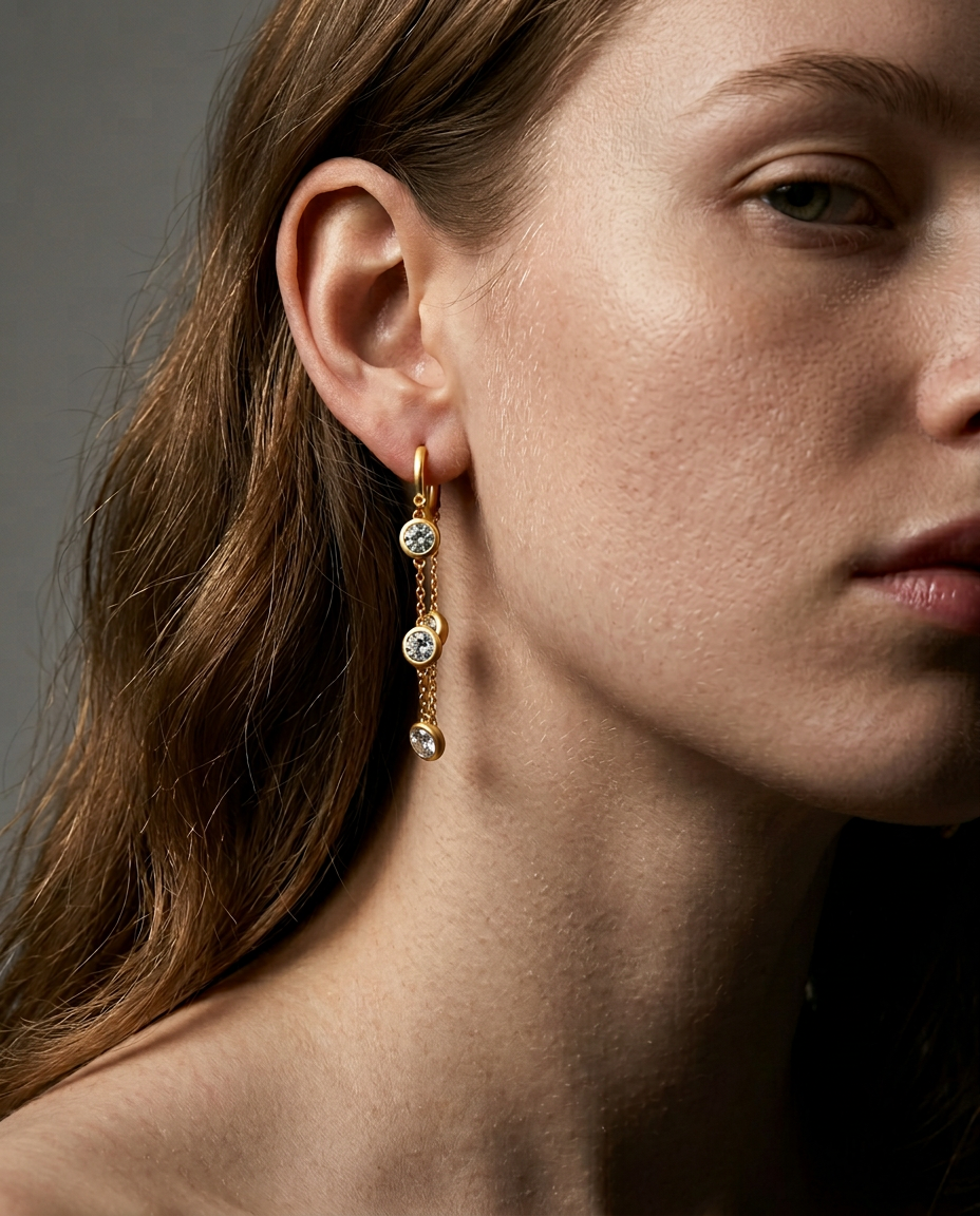 BEETWEEN Earrings